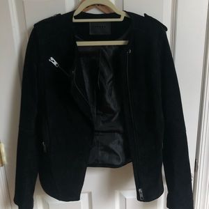 Blank NYC suade jacket size M. Unique style no longer sold. High quality.